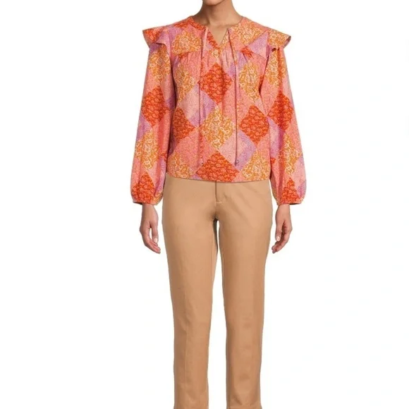 Women’s FLUTTER BLOUSE​​​​​​ - Picture 3 of 9